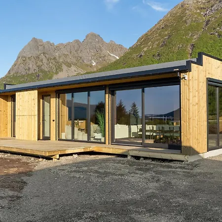 New! High End Lofoten 2 Feriehus *