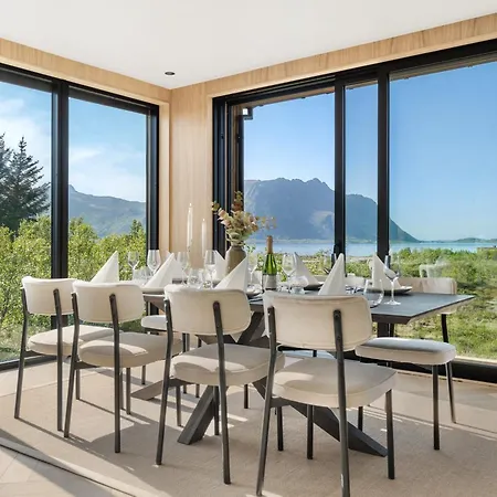 Nyaraló New! High End Lofoten 2 *